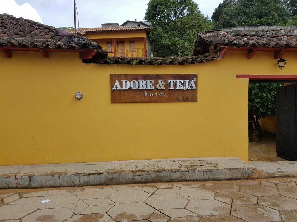 Hotel Adobe y Teja San Cristóbal de Las Casas Exterior foto
